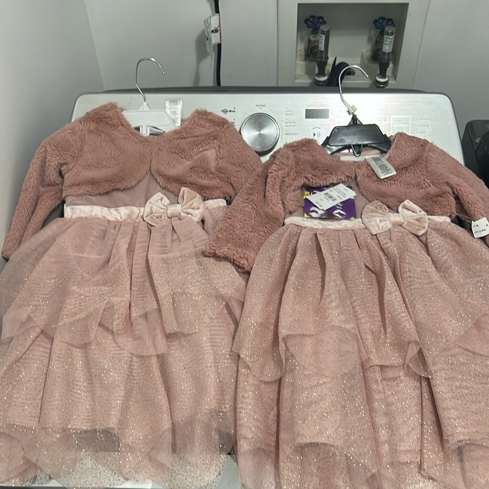 Twin girls set 2T fancy formal dress new nwt sparkle glitter faux fur bows tulle